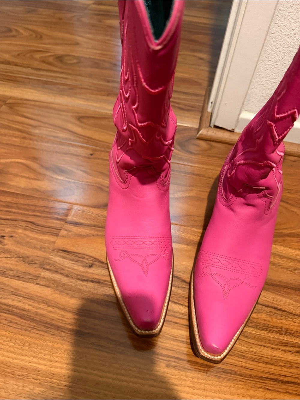 Pink women western boots